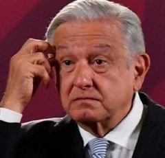Sondeo Tuitero Entre los presidentes de Ecuador y México, a quién apoya a usted? Daniel Noboa: 🔄 Manuel Obrador: ❤️