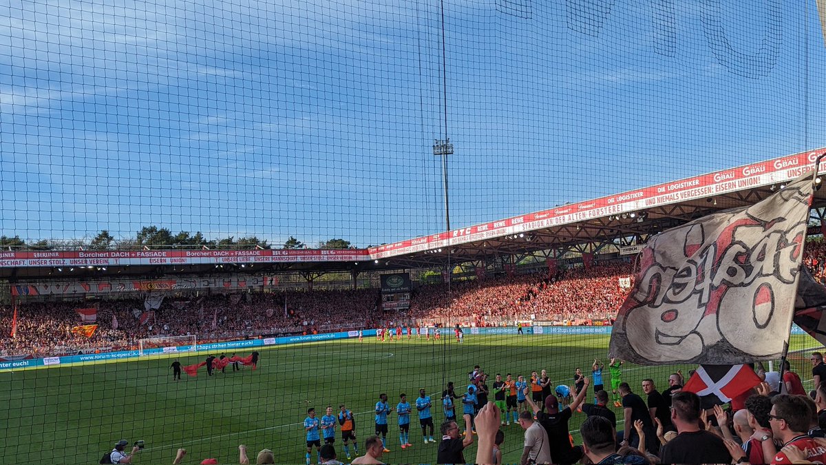 Deutscher Meister wird nur der SVB ⚫🔴✊ #FCUB04