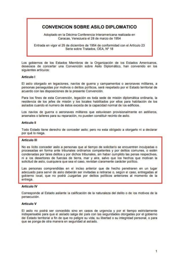 PatriciaBaque16's tweet photo. Para los que andan llorando por la captura de Glass dentro de la embajada mexicana. A informarse bien primero. 

El Presidente NOBOA se asesoró correctamente e hizo respetar nuestra SOBERANÍA. https://t.co/pIBF87naJA
