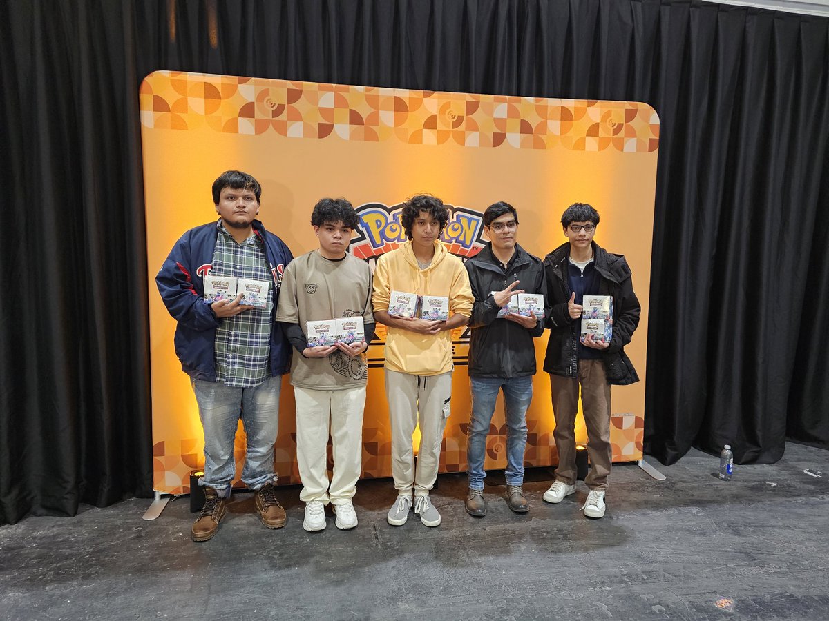 Cuando se compite siempre se puede ser mejor, esta experiencia nos sirve para encontrar nuestras debilidades y buscar ser mejores cada día. 
Termina el torneo para nosotros con un top3 del mundo.Orgulloso de los pibes.
<a href="/ttvSherlock/">Sherlock</a> <a href="/Robinsteven777/">Bertol Steven</a> <a href="/Regi_195/">STMN Regi</a> <a href="/MinatooGG/">MinatoGG</a> <a href="/HitmaaNr/">HitmaN</a>