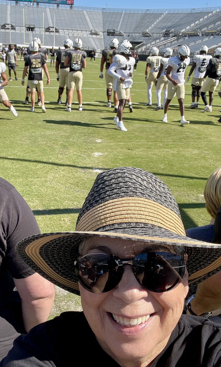 Shareholders were invited to the scrimmage today & all I can say is football season can’t get here fast. Very impressed with, & excited about, what we saw today 🤩