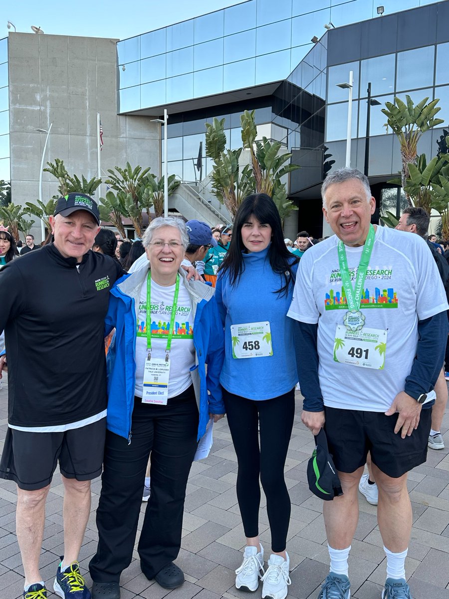 YaleCancer's tweet photo. Dr. Pat LoRusso, @DrRoyHerbstYale, &amp; @JeffTownsend  kicked off #AACR24 at #Runners4Research this morning in sunny San Diego to support @AACR's mission to prevent and cure cancers! @SmilowCancer @YaleMed @YNHH @YaleSPH https://t.co/5554tahS4H
