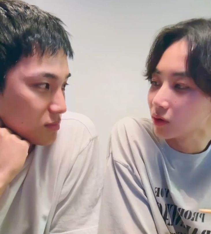 demi_crypt's tweet photo. slumber II 🔞

gyùhan oneshot filo AU

hint: JB song, 9 letters, lowercase

🔗: https://t.co/e0Stuj62bj https://t.co/fVLbM7h4DU