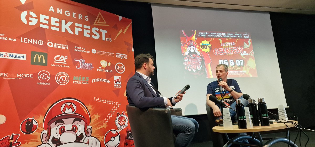 Je fais ma première 'Fréquence Star' (sans star comme DALS) à @angersgeekfest 🤣