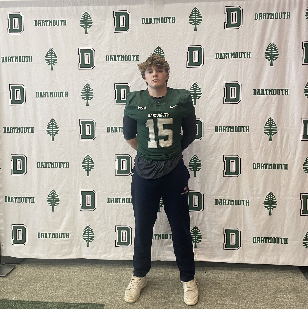 CurranFootball's tweet image. At Dartmouth today for my junior day! Thank you for the invitation from @DartmouthFTBL @WendyLaurent55 I will be heading back up this summer for camp! @rjwindows @LucasBarbe