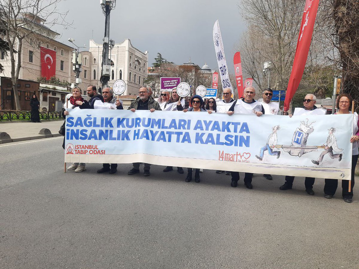 Bir takım kişiler bilerek TTB'yi Filistin'deki insanlık suçuna tepki göstermediğini söyleyerek, hedef yapma amacındalar. Daha 14 Mart yürüyüşünde Filistin halkının yanında olunduğu haykırıldı, Konsolosluk önünde, Kadıköyde açıklamalar yapıldı. Dünya Tabipler birliğine iletildi.