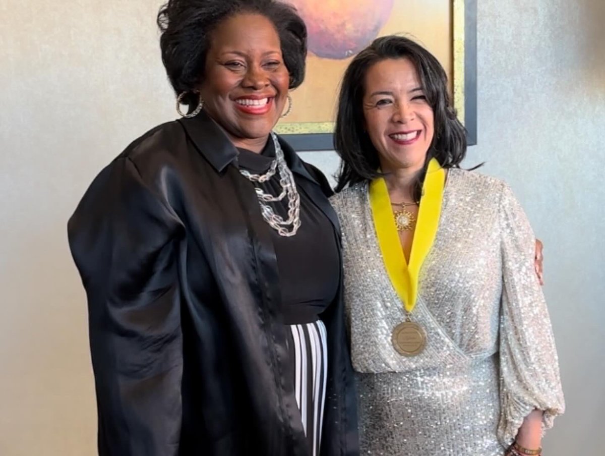 Thank you ⁦@Dr_BJEanes⁩ ⁦@CalStateLA⁩ for the distinguished honor to be the Alumna of the Year for the School of Education where I received my MA in 1998.TY to my friends for their unending support 🤗🌟❤️