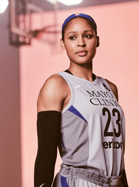 Caitlin Clark, Angel Reese, Paige Bueckers, and more all deserve the love they’re getting. But I gotta say, I hope nobody forgot how COLD Maya Moore was. The best I’ve ever seen.