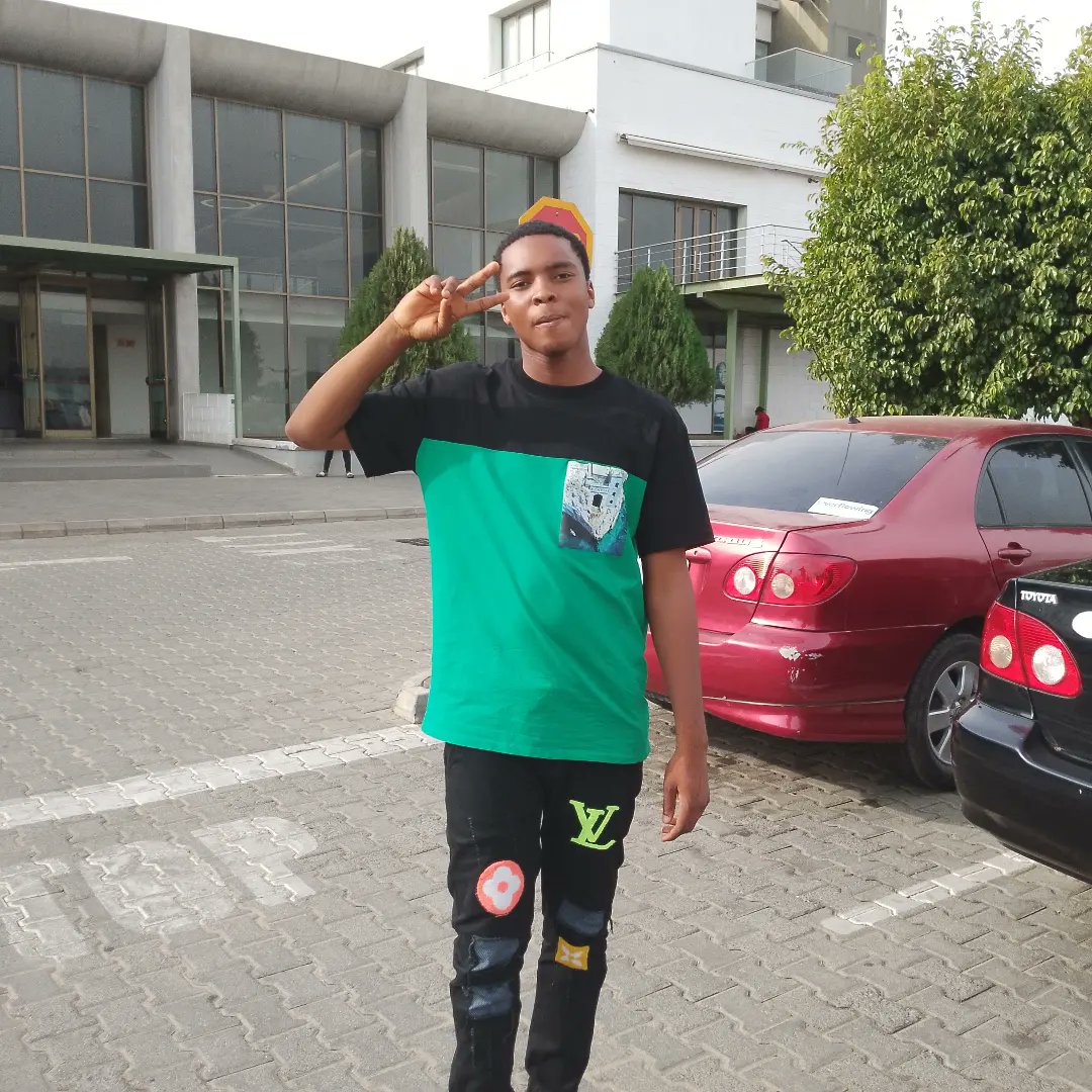 somto chukwu tweet media
