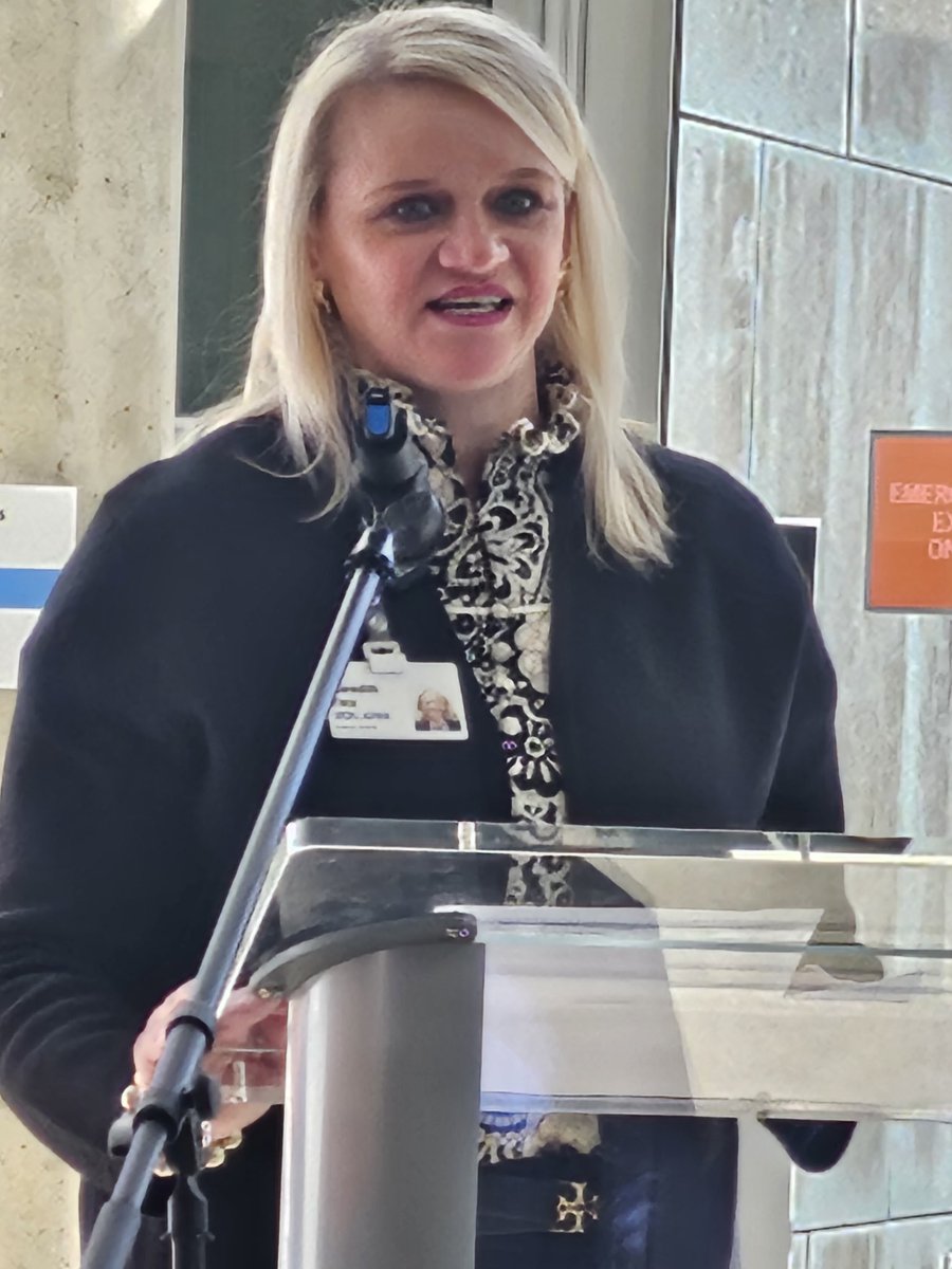 Lisa Baszynski tweet media