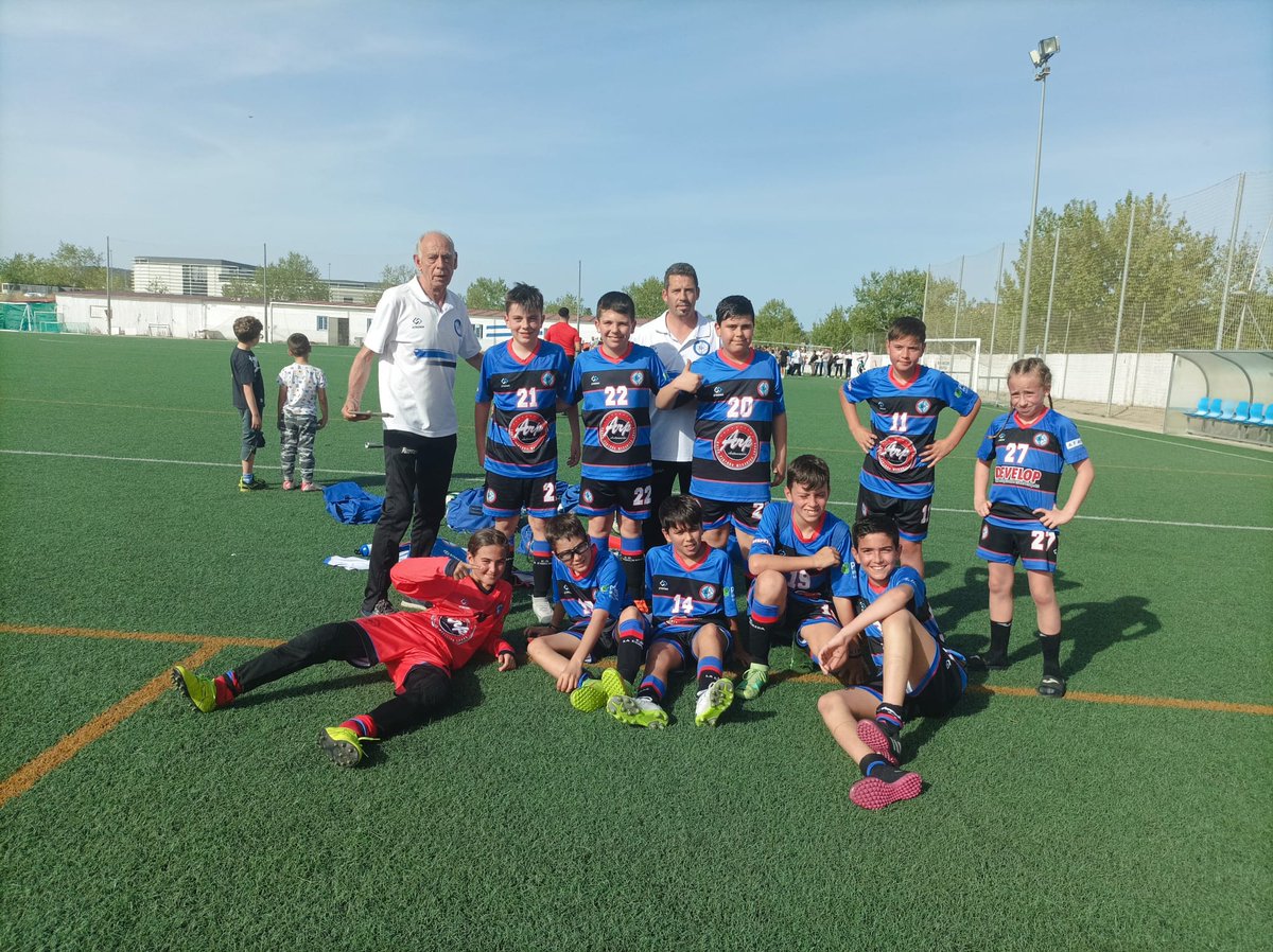Victoria contundente de nuestro #AlevínA ante el <a href="/ImperioCp/">IMPERIO DE MERIDA CP</a> al que le deseamos mucha suerte en los próximos partidos #LaCorchera #MásQueFútbol #FútbolBase #SeguimosCreciendo #SeguimosAprendiendo #Judex #DeporteResponsable <a href="/ayto_merida/">Ayuntamiento de Mérida</a> <a href="/FedExFutbol/">Fexfutbol</a> <a href="/FJyD/">Fundación Jóvenes y Deporte 🅵🅹🆈🅳 💚🤍🖤</a>