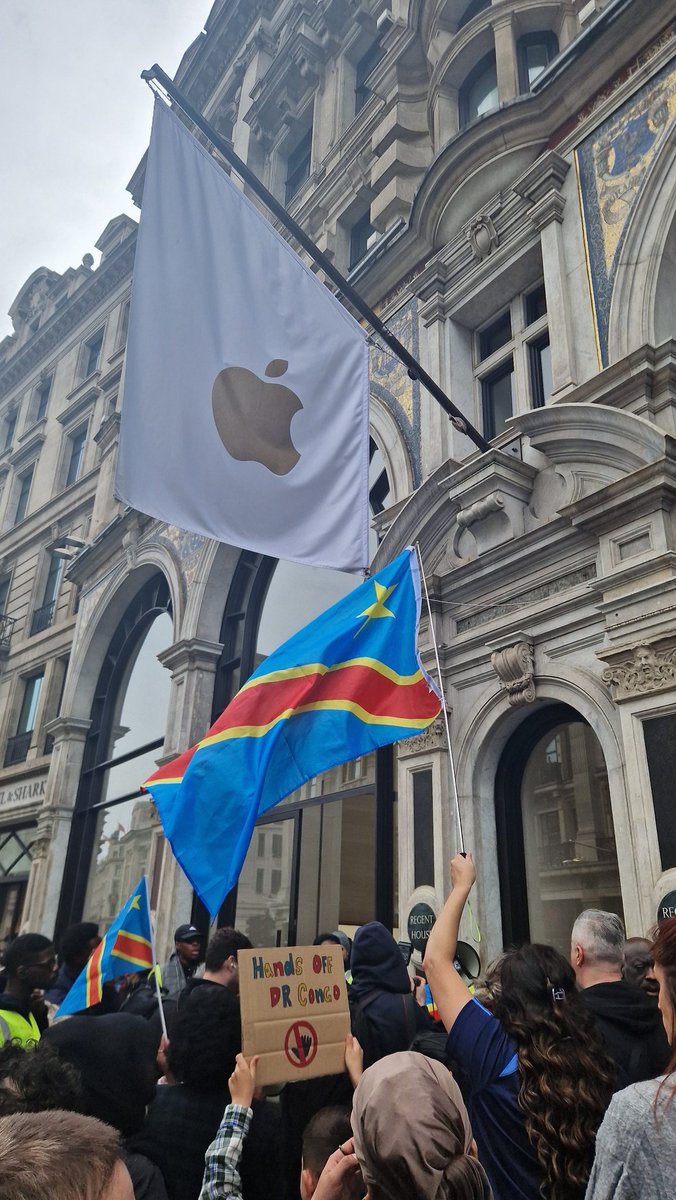 bentausz's tweet photo. Free Congo demo held the road outside Apple's Regent Street outlet today, protesting against the corporation's complicity in child labour and human rights atrocities linked to mining in DR Congo. https://t.co/A2RrR1hBlM
