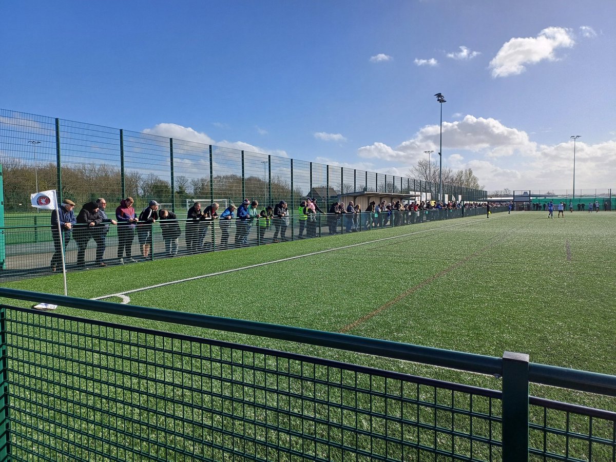 A big thank you to all of you who attended today's game. Today's attendance in blustery conditions was 185. Thank you once again for your tremendous support. Have a safe journey home and hopefully we'll be seeing many of you again next weekend down by the seaside. ⚪️⚫️🔴 2/2