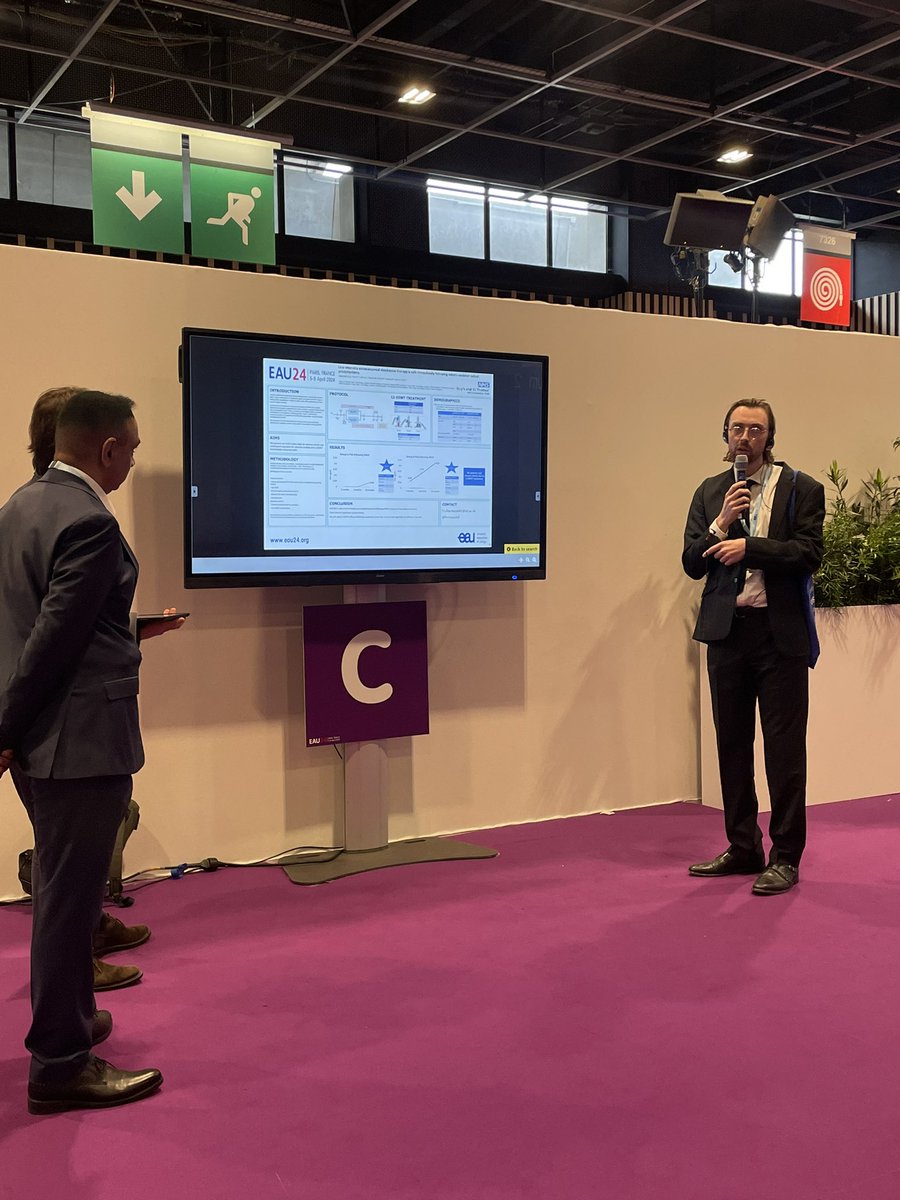 Sophie R-H tweet media