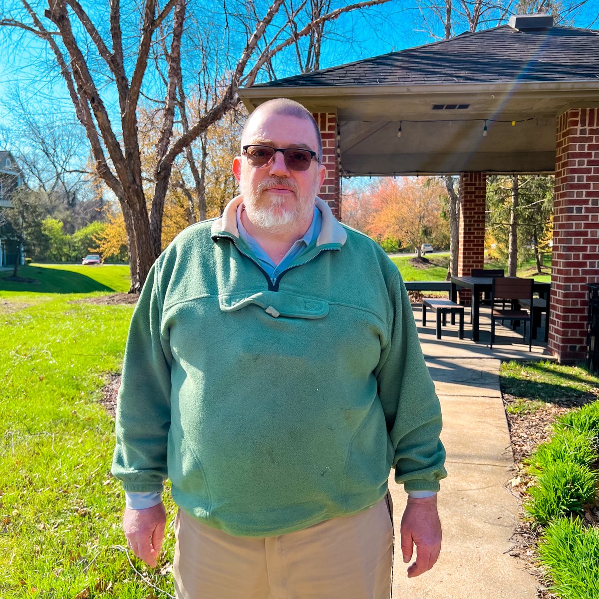 UMeadowsUMSL's tweet image. We would like to welcome Zane, our new Maintenance Supervisor, to the property! Zane is from Idaho and he enjoys camping and traveling to new places! Be sure to give Zane a friendly welcome if you see him around the property! 😊

#WelcomeZane #NewTeamMember #PropertyCommunity