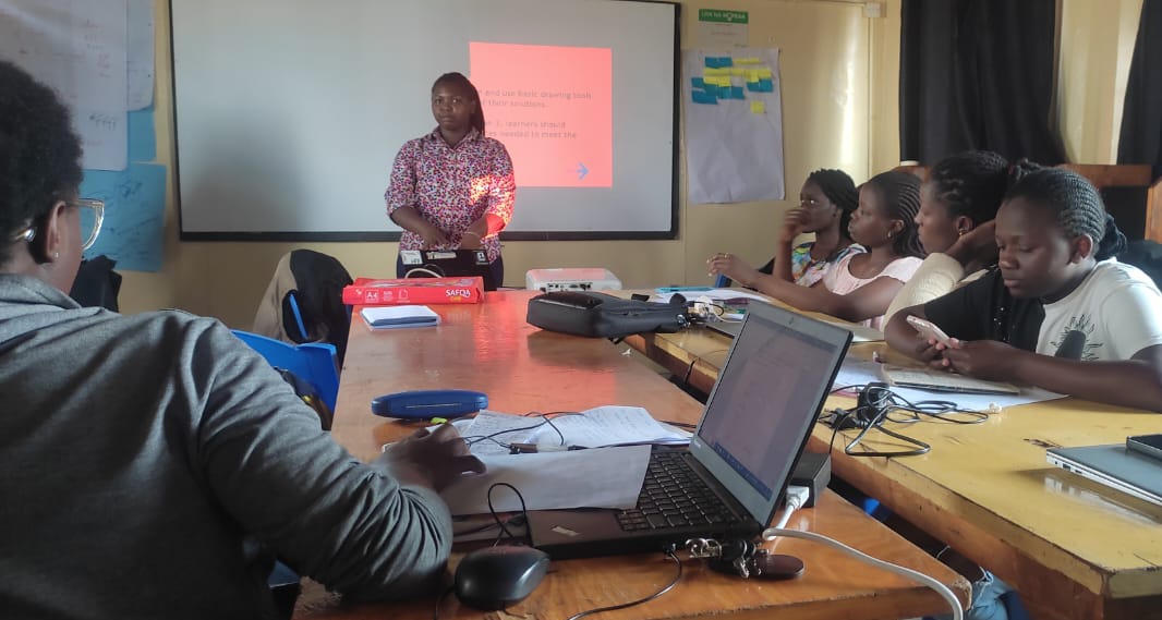 Partner story: Transformative journey @gonlineafrica through @ParadigmHQ LIFE Legacy program. In 10 weeks, 21 cohorts from underserved communities gained digital literacy & 21st-century skills. @ISOC_Kenya #CommunityNetworks Read story: whatsapp.com/channel/0029Va…