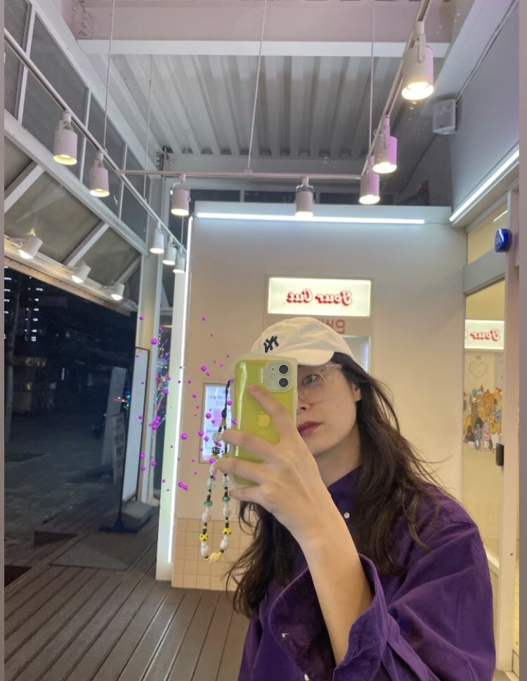 april2001_'s tweet photo. Happy Birthday to 쏘미닝 🎂🎉 I wish you all the best.🥰❤️🎁 #Jeonsomin #전소민 https://t.co/h4wqwYb6Nk