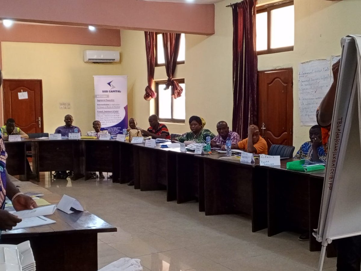 sud_capital's tweet photo. Mission ProPME ADPME/GIZ – SUD CAPITAL S.A.
Clap de fin de la première session de formation de 25 MPME à Lokossa !!!
#SUD CAPITAL S.A. BENIN #ADPME #GIZ #Coopération Allemande #ProPME #CCIB #APIEx https://t.co/yLkob39ZOC