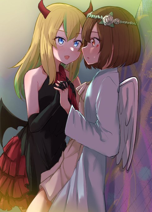 ヨルのクラゲの前で…🤎💛 