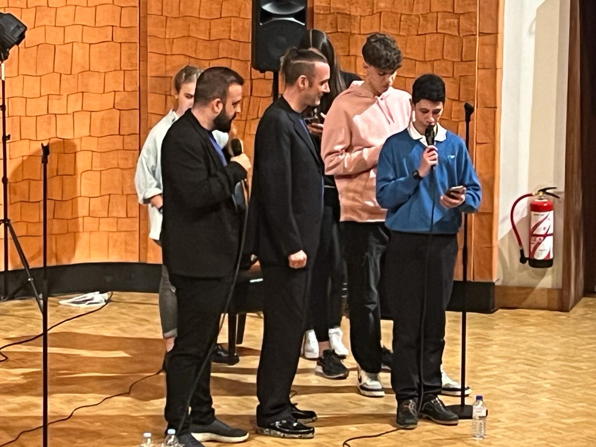 IES VADINIA tweet media