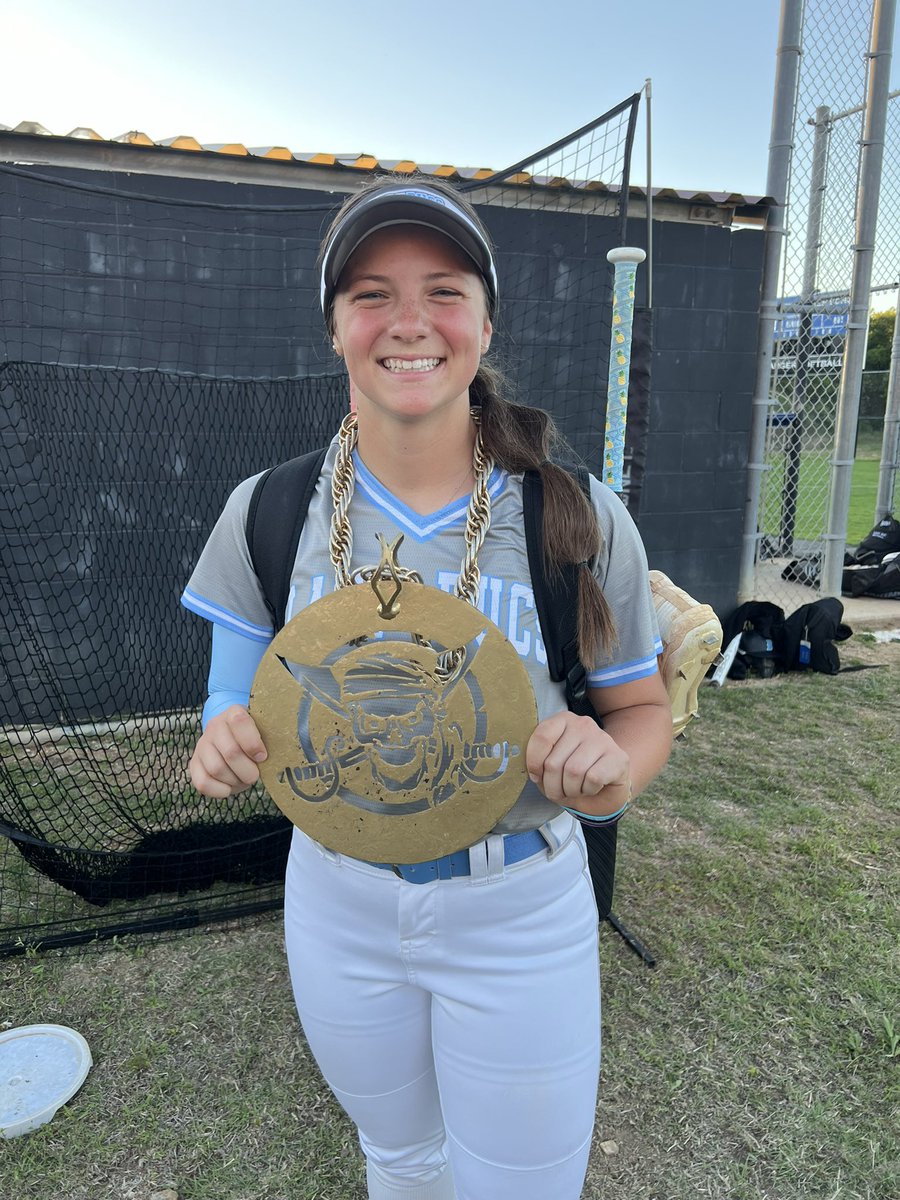 This is the smile of someone who just hit a 2 run dinger to help her team defeat Clear Springs 6-2! Way to go Audrey Sierra!Props to Jazlynn Soliz for the triple also!