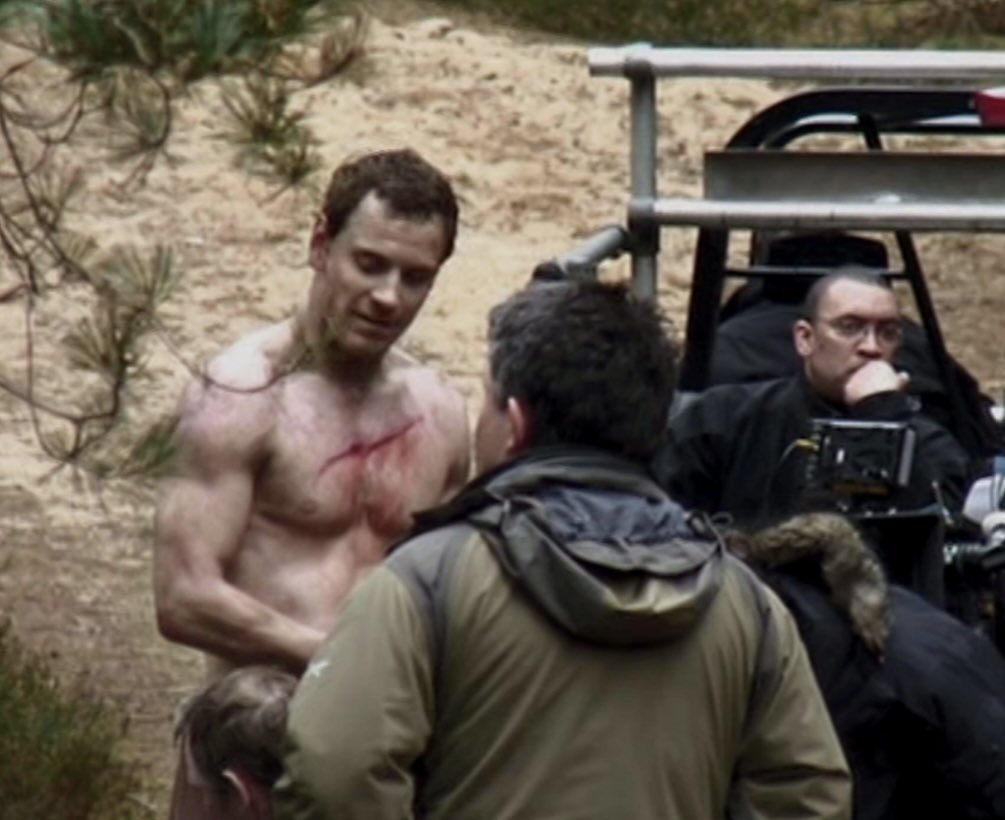 Michael Fassbender behind the scenes of THAT scene in Centurion (2010) #michaelfassbender #magneto #xmen #thekiller #fassy #shirtless