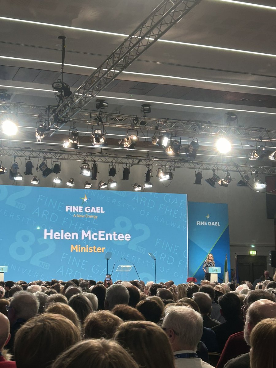 Helen McEntee getting proceedings underway here at Fine Gael Ard Fheis ahead of speech from leader Simon Harris She states that there is a lot of speculation at the moment ahead of next week. She adds she has a “few bets on herself”. “I’ve got good odds” @IrishMirror