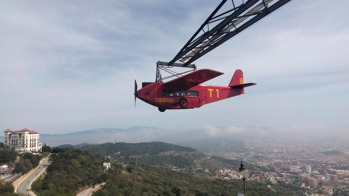 Que tal amigos!!! Hoy hemos visitado el @parctibidabo y la verdad que lo hemos pasado genial en family 🥳🥰 ¿Que tal vuestro sábado? 🤟