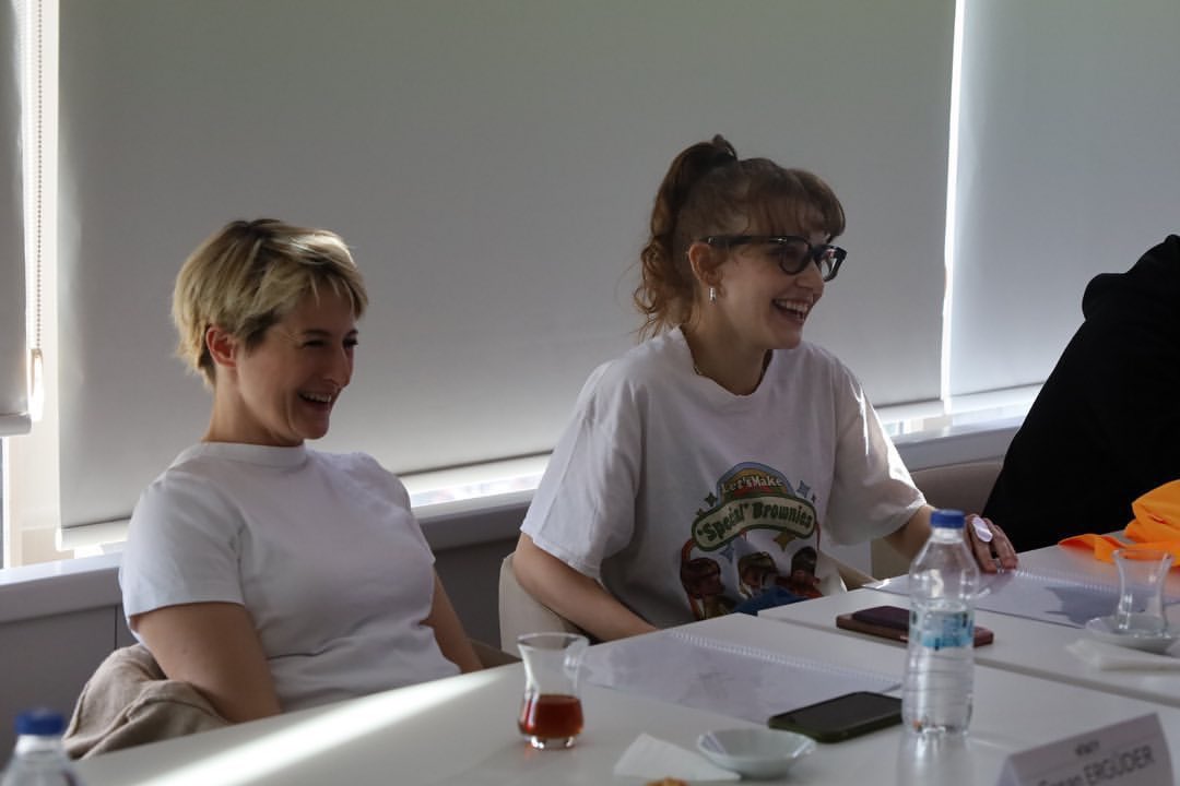 ŞŞŞ SESSİZLİK BUGÜN EN MUTLU GÜNÜM