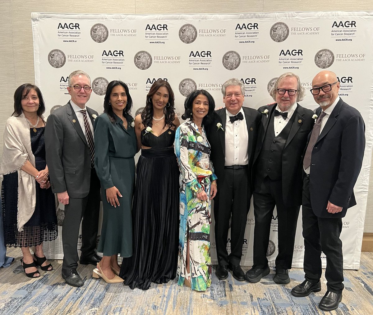 Very excited to celebrate ⁦@AACR⁩ fellows with close friends and colleagues ⁦@PamSharmaMDPhD⁩ ⁦@JimAllisonPhD⁩ SangeetaBhatia ⁦@MIT⁩, @ Tak Mak, ⁦@wolchokj⁩ , ⁦@BhardwajLab⁩ @ Robert Schreiber and many more