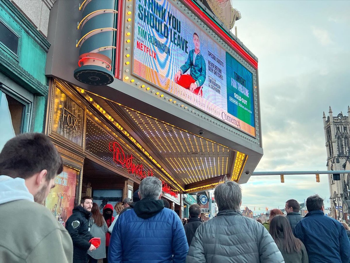 caitlinburt's tweet image. A good night in the D. Thanks Tim and Sam #IThinkYouShouldLeave