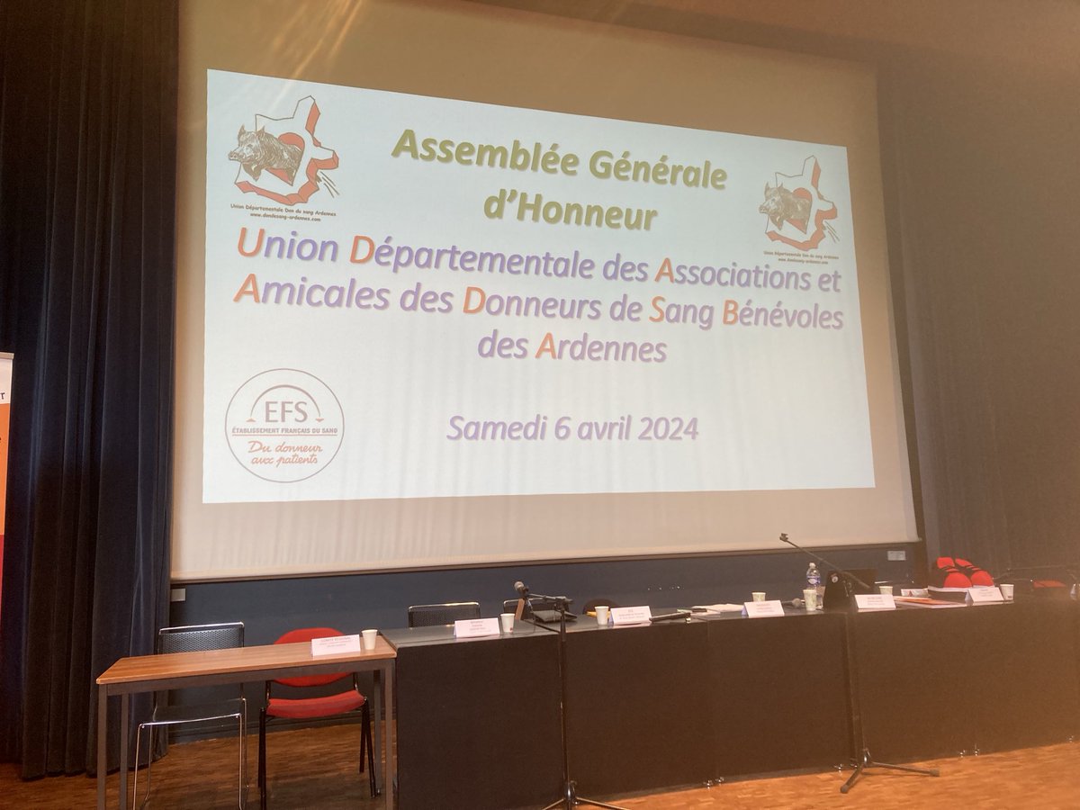 1 million de patients soignés par an. Pourtant les dons se font plus rares. 
N’hésitez pas à prendre 10 petites minutes pour aller donner votre sang chaque 1er mardi du mois au Centre social Le Lac à Sedan. 
Merci aux bénévoles qui se mobilisent!
#dondusang#EFS#engagement#
