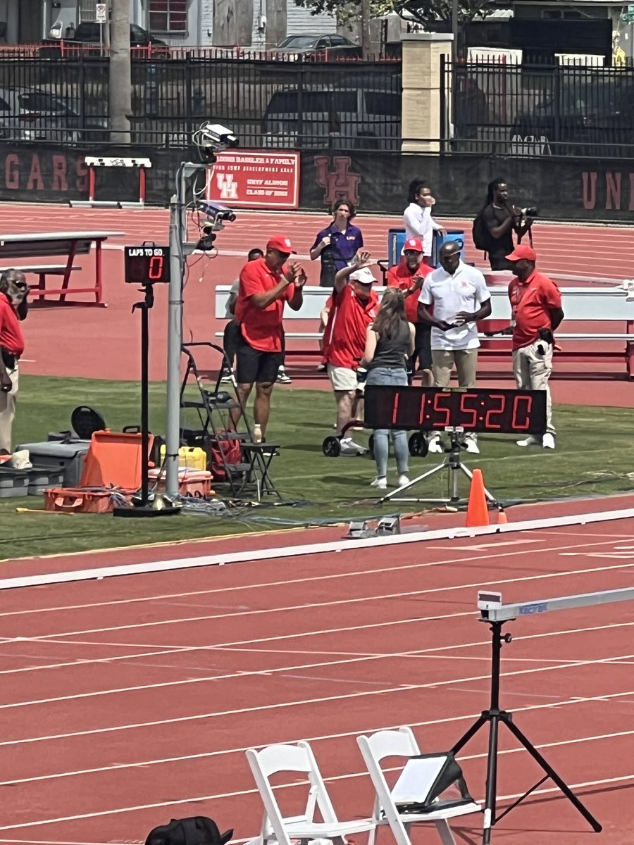 Congrats to @uhcoe 50+ year faculty Dr Joel Bloom for being recognized at today’s @UHCougarTF Cameron Burrell Alumni Invitational! Go coogs! @houstoncougars