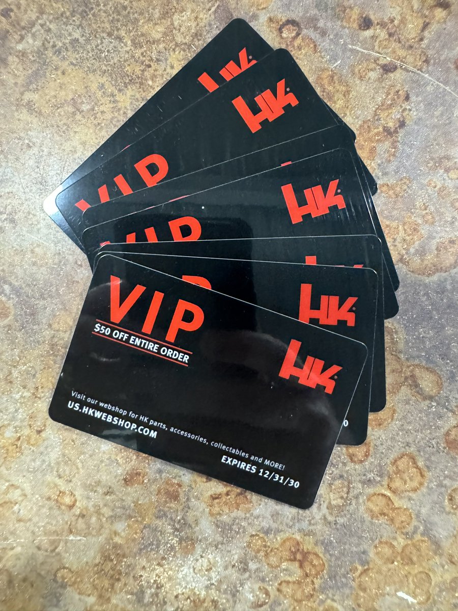 Tinstarshooting's tweet photo. Get $100 in HK gift cards for each HK purchased!! https://t.co/fe85iu3eoy