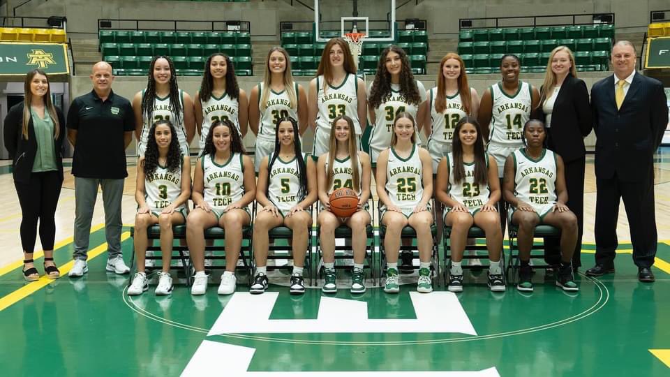 Happy National Student Athlete Day from Suns WBB 💚 🏀 💛