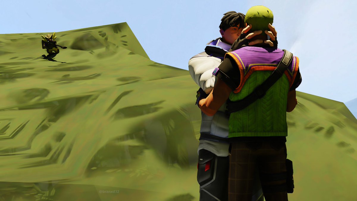 Branxd32's tweet photo. Wingman what are you doing? 😭 leave them being in love

#iso #gekko #isekko #valorant #riot #clove #wingman #carnalito #ship https://t.co/HxKhw3FiyJ
