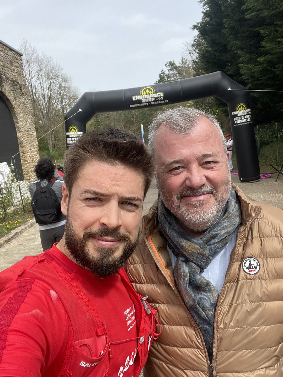 #Sport Ravi de retrouver @LesElusduCoeur ce matin sur #LaDiag78 🏃🏻‍♂️ Toujours mobilisés au profit de @mecenatcardiaqu ! ❤️‍🩹 Pas de 💯 K pour moi cette année, les 23 suffiront ! L’occasion de parcourir @Les_Yvelines, plus beau département de France 🇫🇷 🌳pour une arrivée à Rochefort.