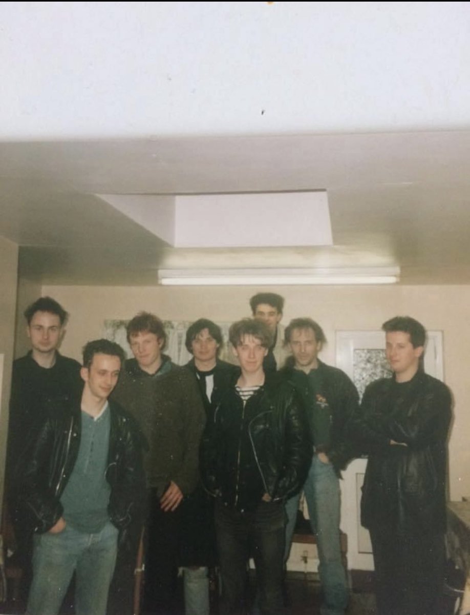 When we were young, dumb and full of strum. ⁦@WhippingBoyBand⁩ ⁦@pagep195⁩ and some dubious others in Willie Meighan’s kitchen, Kilkenny forever ago - me on the right.