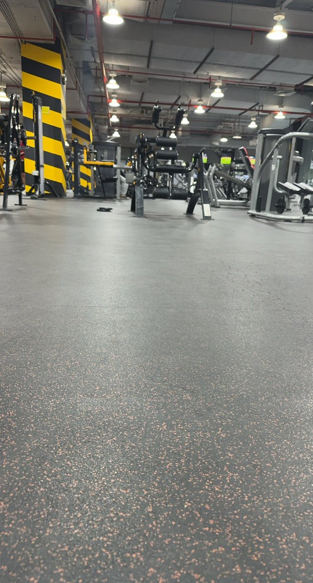 _xeui's tweet image. عشوائيات اليوم اللي محد طلبها