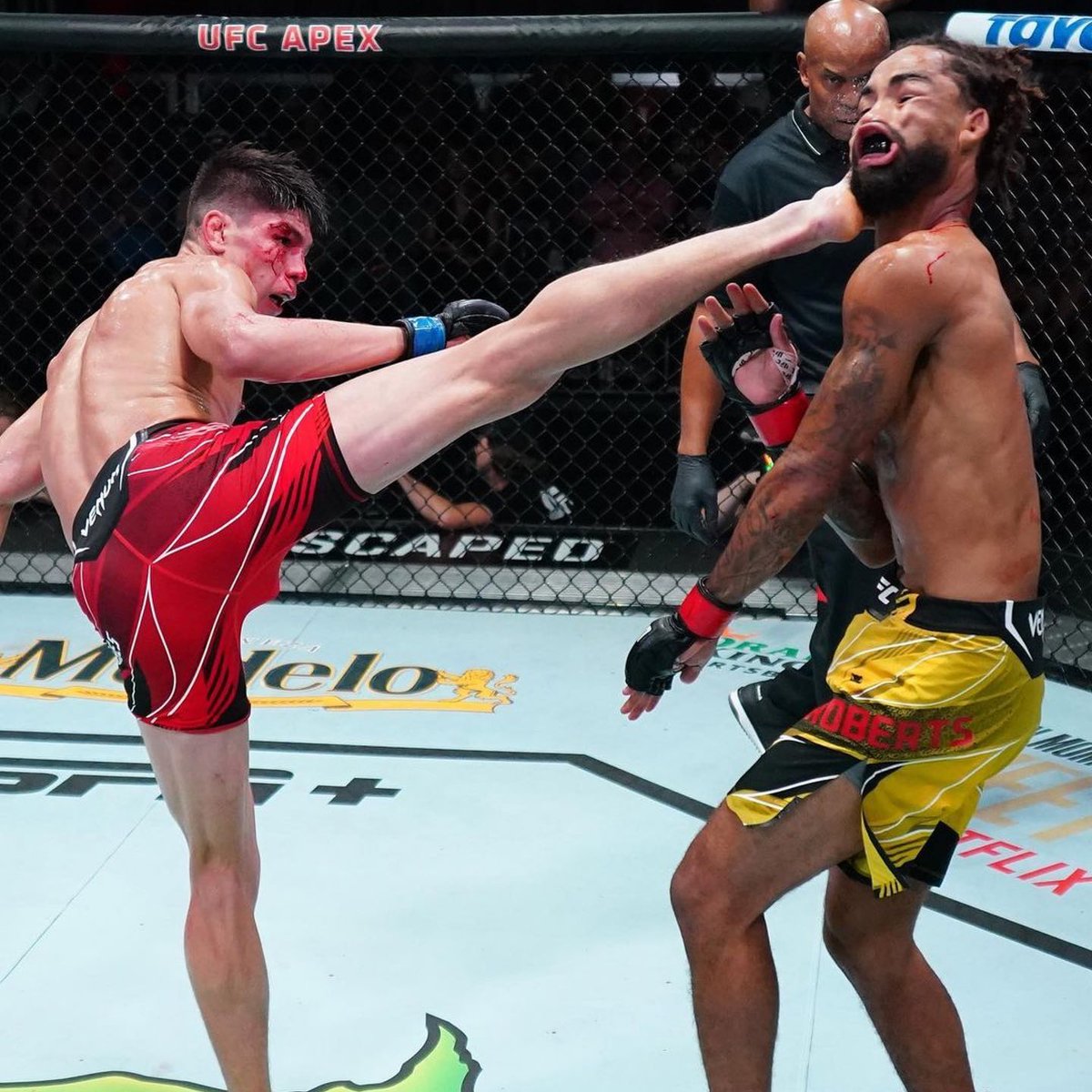 SiemprFiel's tweet image. Así nos trata Martín Llaryora 
a todos los cordobeses con las tarifas de #EPEC