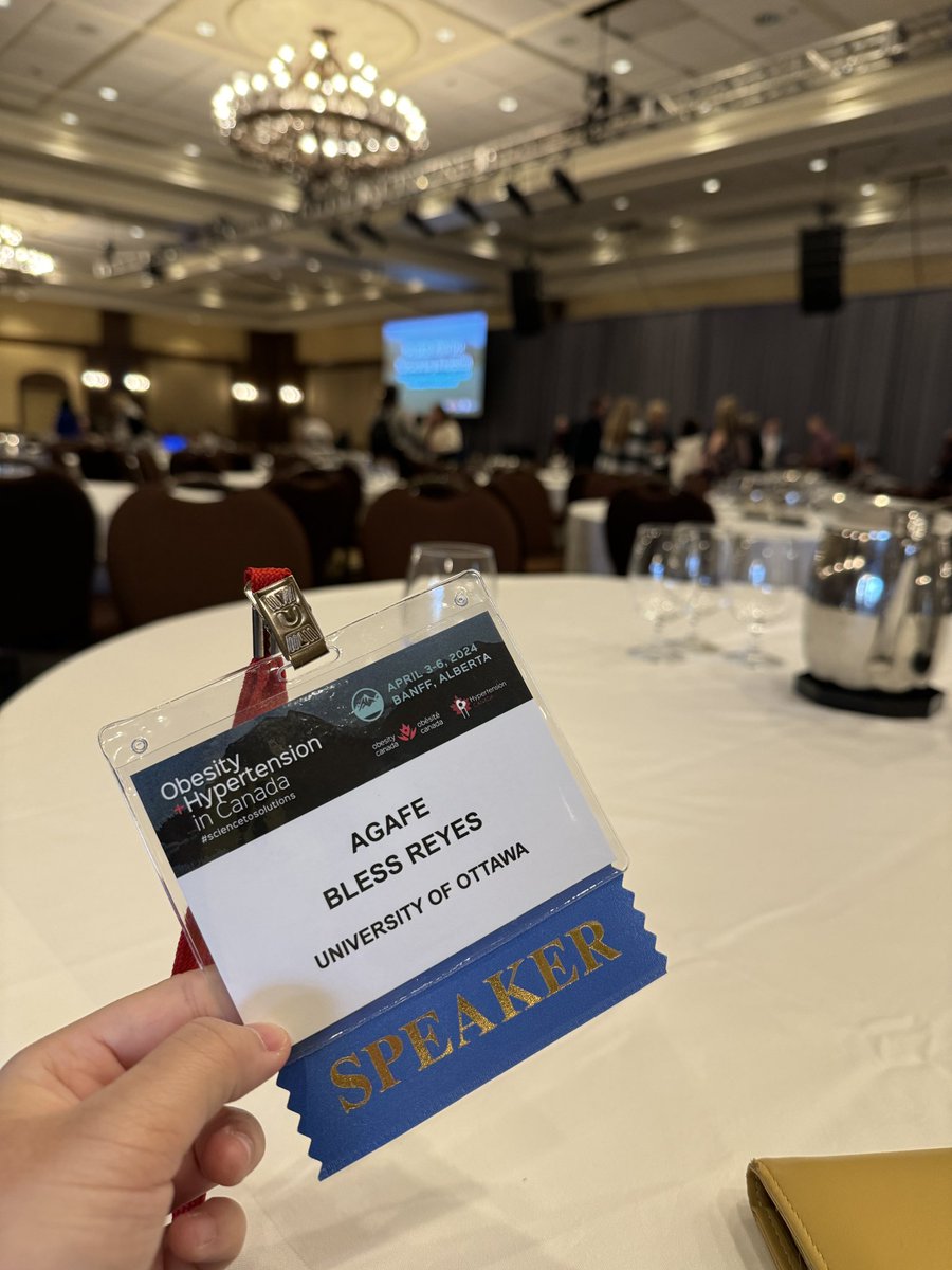 Very grateful to have had the opportunity to present my work @ObesityCan and @HTNCanada #ScienceToSolutions conference in Banff, Alberta.

Thank you @DSchnekenB and @adamolab for the guidance and support!

#GestationalDiabetes #Mitochondria #ExtracellularVesicles @OttawaCmm