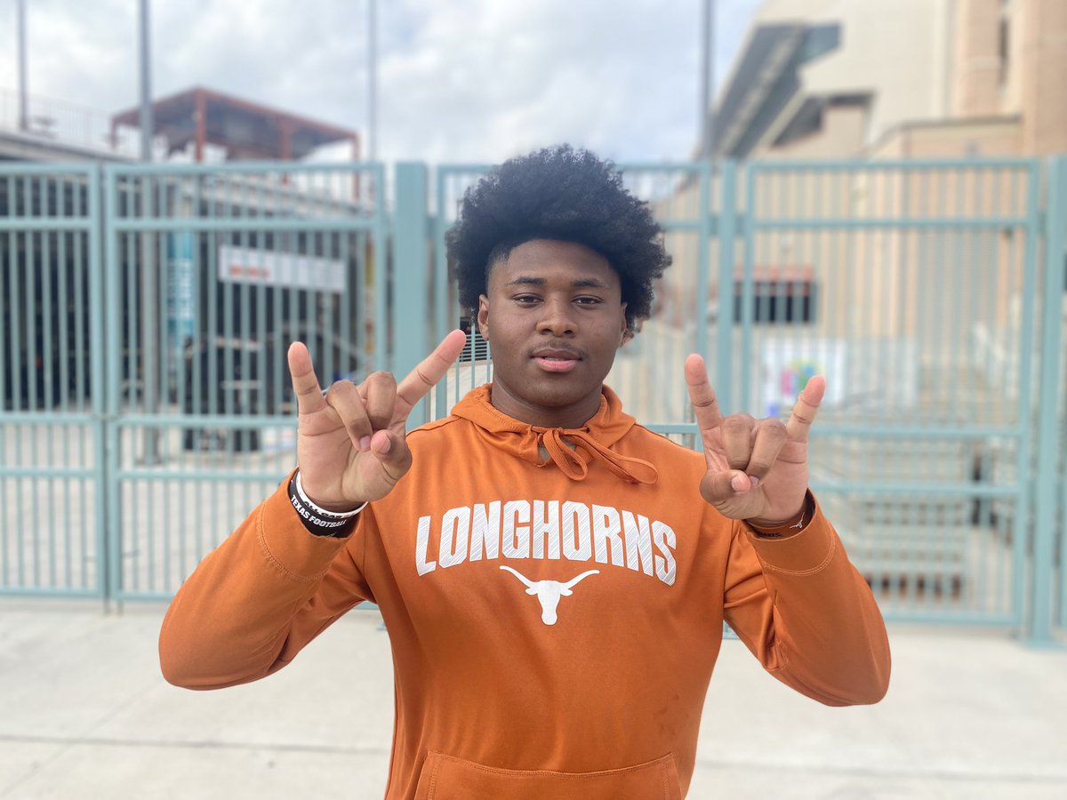 ‘25 Dallas (Texas) Skyline four-star LB Elijah Barnes with yet another visit on the Forty Acres. OV’s set for Texas, Ohio State, Nebraska, and SMU. #HookEm @InsideTexas @On3Recruits