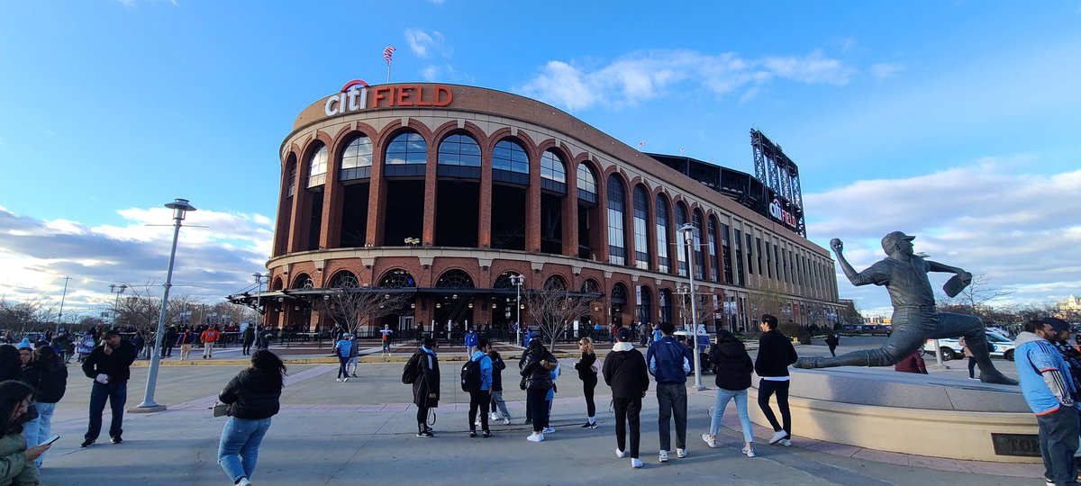 Finally arrived at Citi Field for #NYCvATL
#NewYorkCityFC #NYCFC #MLSSeasonPass