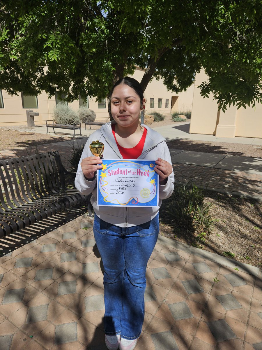 Our 8th gr #PBIS SOW is Nicole Luna 🙌 Nicole is an amazing student and shows great leadership skills in all she does. Nicole has a great attitude and always comes into class smiling and positive. It is an honor to be able to nominate her for student of the week! ~ Coach Trejo