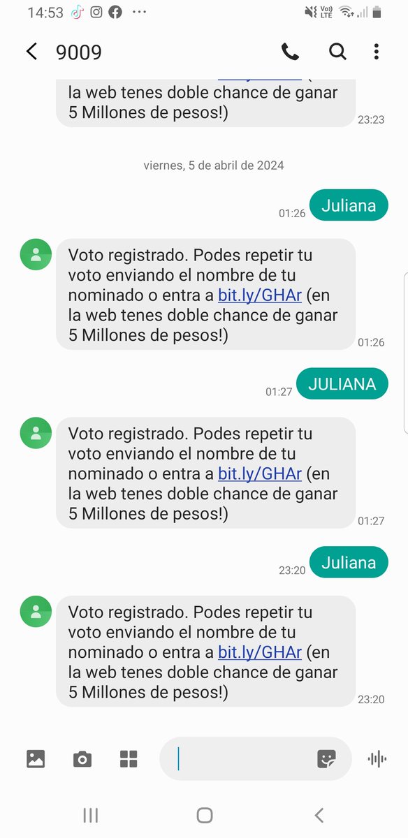 #JulianaAl9009 voten aunque sean poquitos todo suma! Hay que sacar a la pelada...imaginen ver su cara cuando #santidelmoro le diga que se vachaaa 🤣🤣🤣🙈