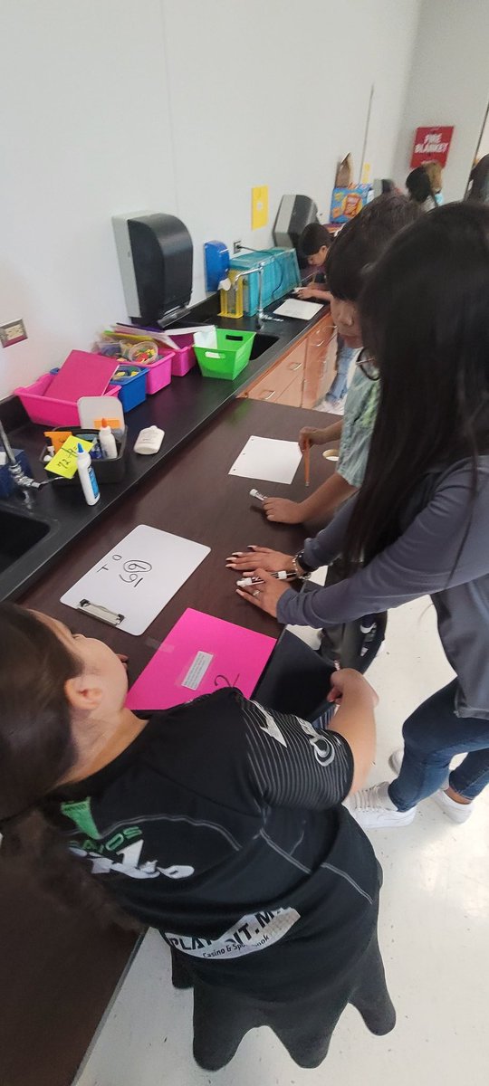 Saturday Learning Camp is full of leaning and fun! 3rd grade Rocks! 🦉💯🥳 Ms. Serrano, Ms. Valero, Mr. Rodriguez!!