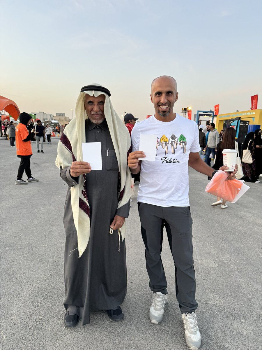 من حول العالم.. الرياضة للسلام🌍🧡
ارفع #WhiteCard لبناء مجتمع مسالم ومستدام مع @peaceandsport