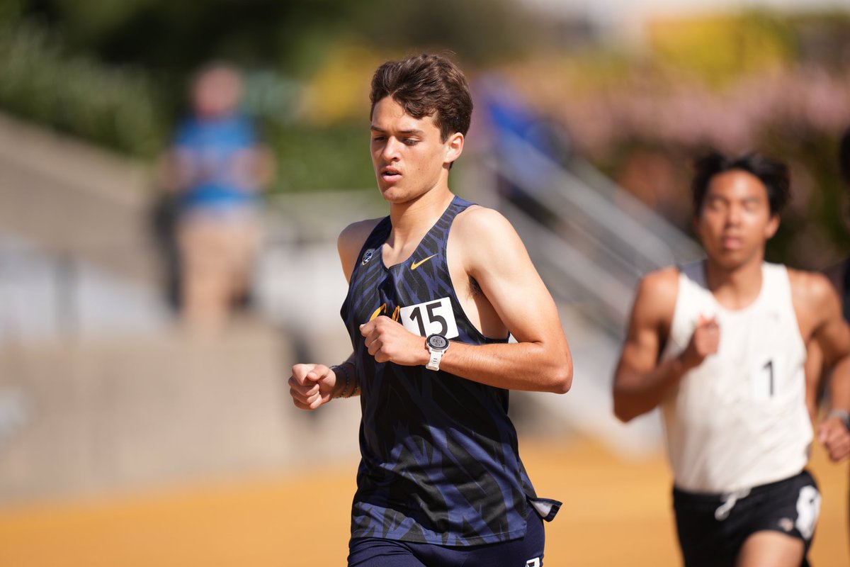 Men’s 5000m | Dylan Bissell takes the win for Cal with a time of 15:01.73! #GoBears🐻