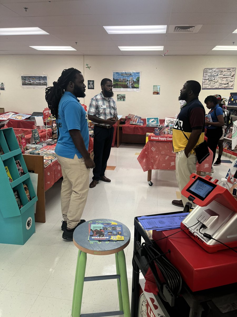 Alesia Boxill tweet media