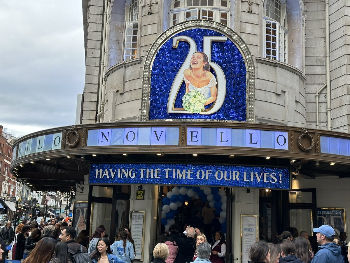 #MammaMia at 25, via <a href="/DEADLINE/">Deadline</a>